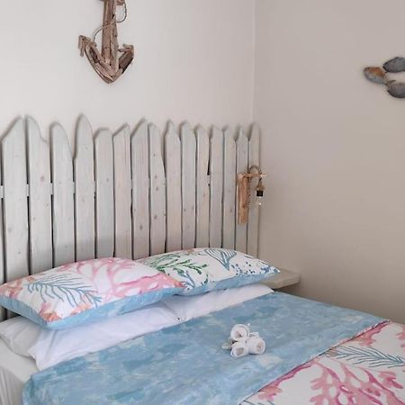 Helena'S Rooms Kassiopi Exterior foto